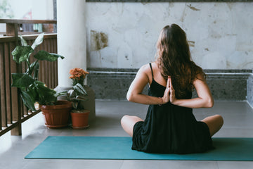 Yoga Menggunakan Musik? Ternyata Ini Dia 5 Manfaatnya