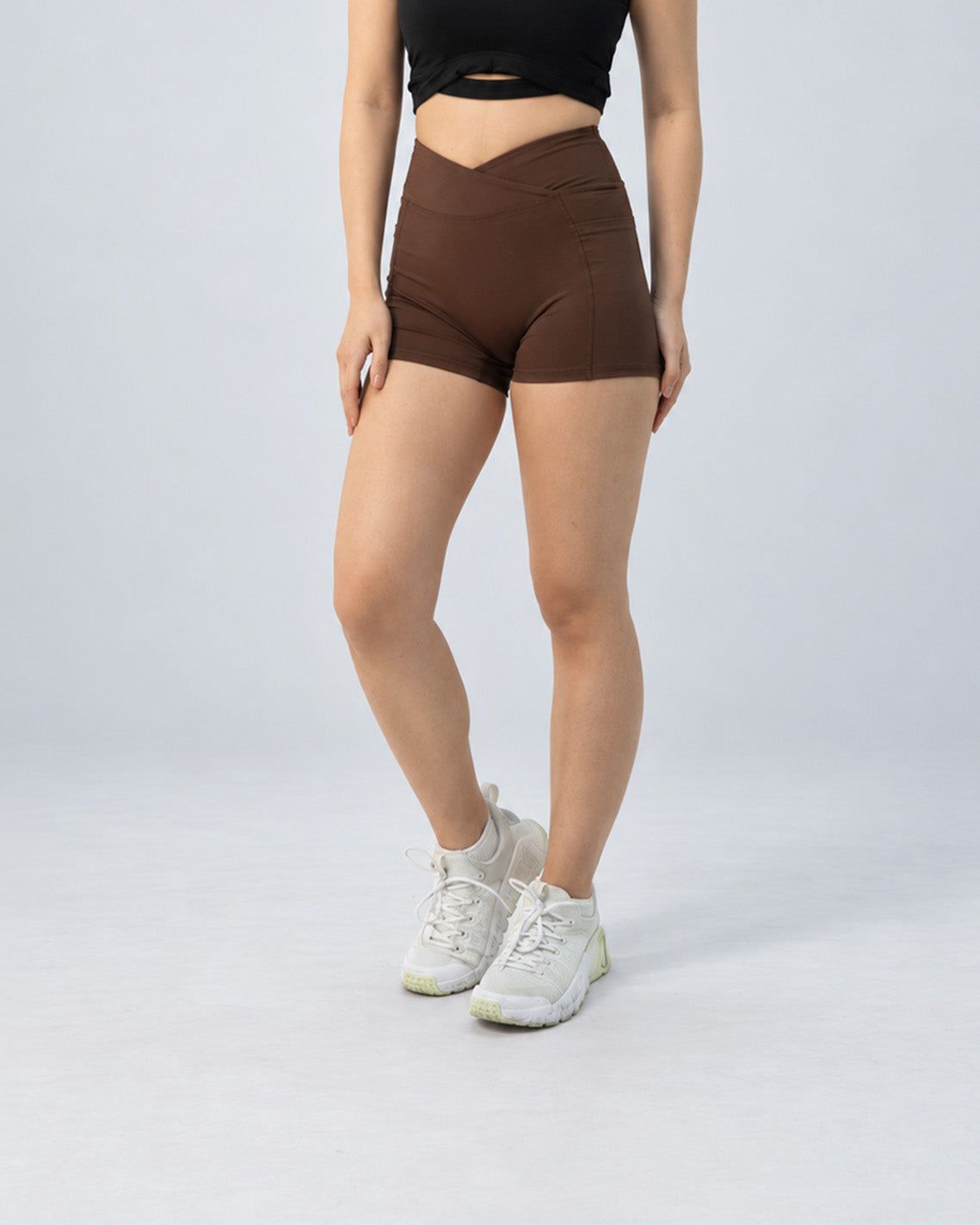 Hybrid Pocket Shorts 4