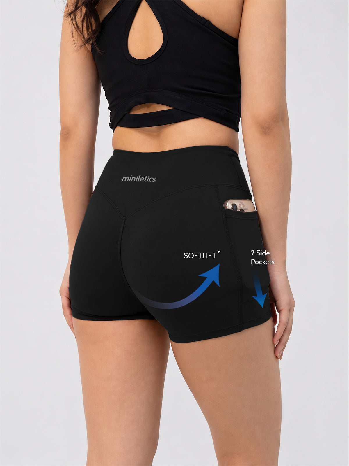 Hybrid Pocket Shorts 4