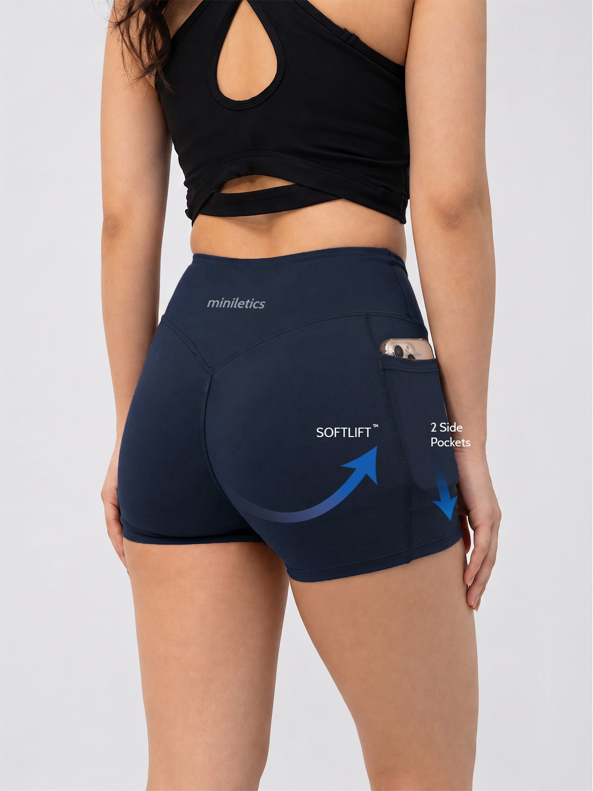 Hybrid Pocket Shorts 4