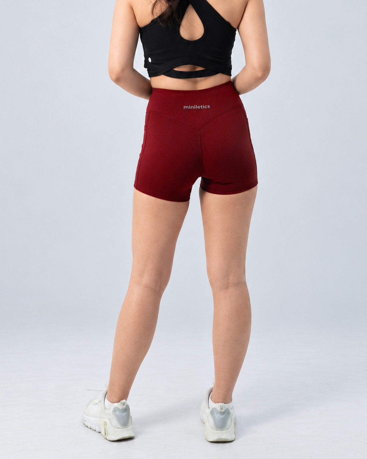 Hybrid Pocket Shorts 4