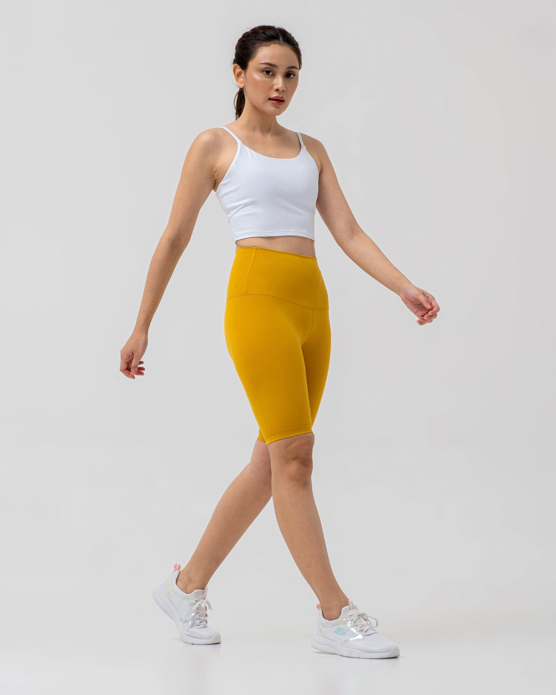 Motion Super High-Rise Shorts 10